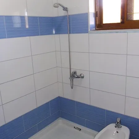 Vila Shahin Ahmeti Πανσιόν 3*